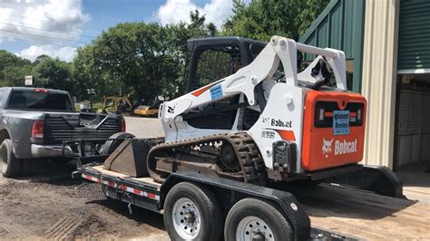 how to secure skid steer on trailer|bobcat skid steer rental.